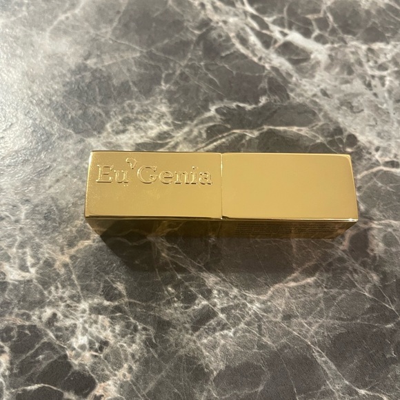 Eu'Genia Shea Set of 3 Shea Butter Lip Balms - Picture 4 of 7